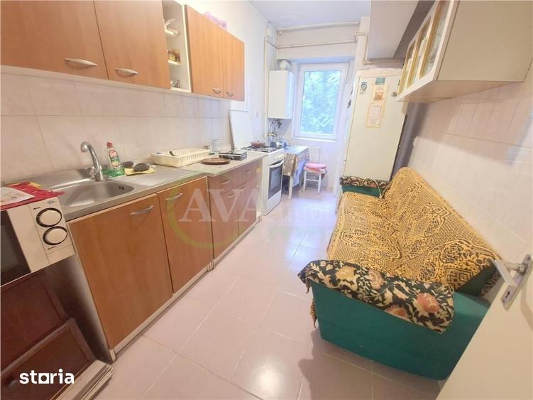 Apartament cu 2 camere decomandat în 9 Mai
