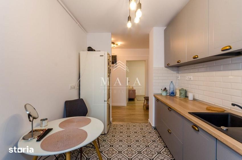 Apartament cu 3 camere decomandat în Valea Aurie