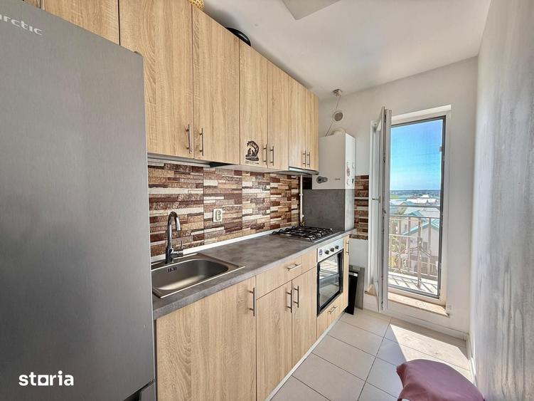 Apartament cu 2 camere semidecomandat în Ștefăneștii de Jos