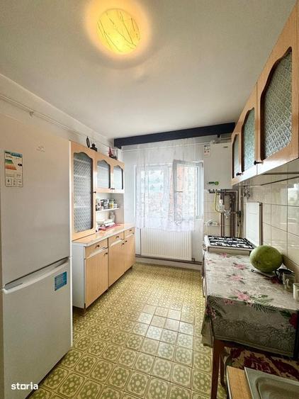 Apartament cu 4 camere în UTA