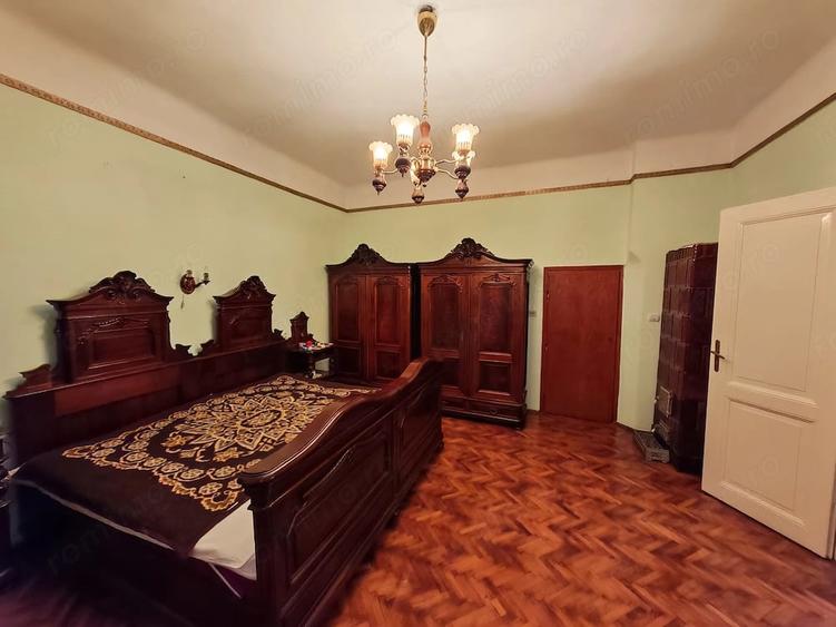 Casă cu 2 camere cu Teren 376 Mp în Elisabetin