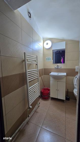 Spațiu comercial, de 42 mp, în Central