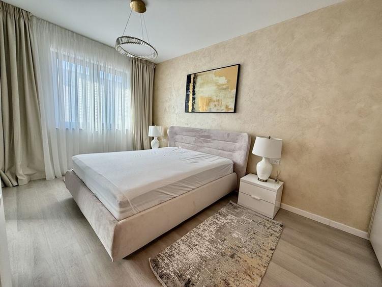 Casă cu 4 camere în Pipera