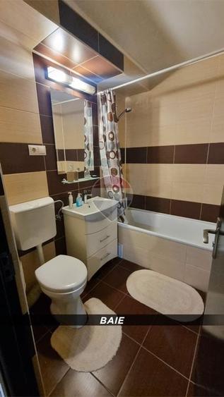 Apartament cu 2 camere semidecomandat în Săsar