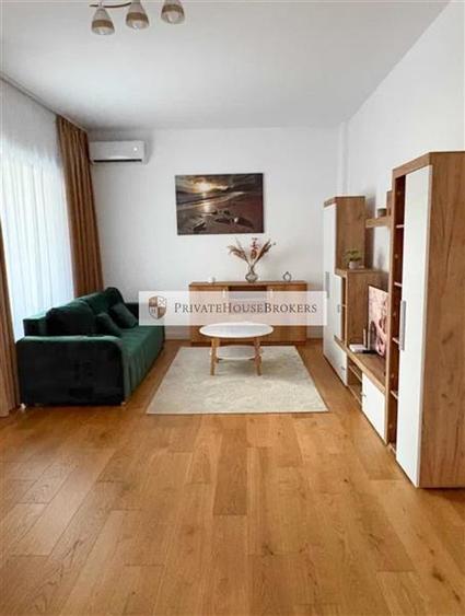 Apartament cu 2 camere semidecomandat, mobilat în Pipera