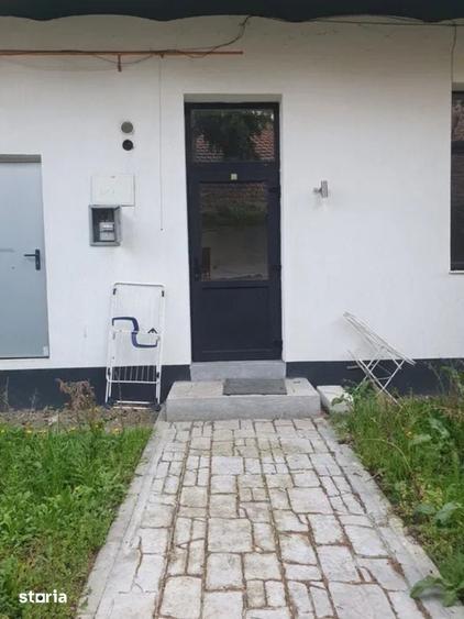 Garsonieră, mobilată în Traian