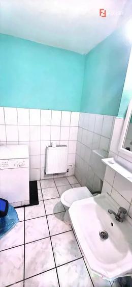 Garsonieră decomandată, mobilată în Girocului