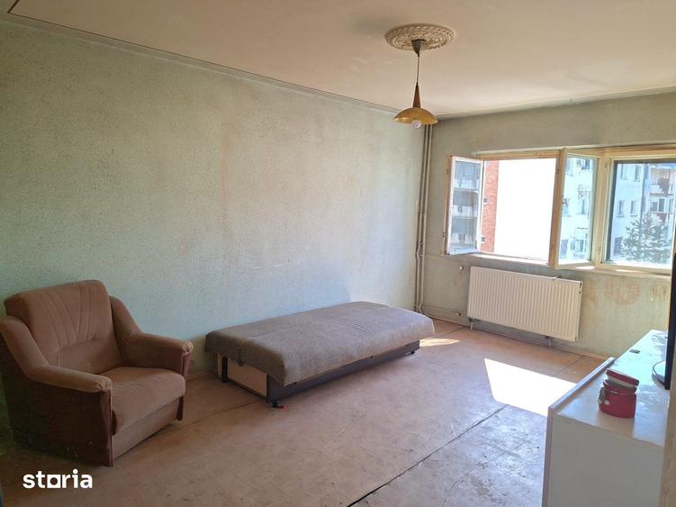 Apartament cu 2 camere decomandat în Alfa