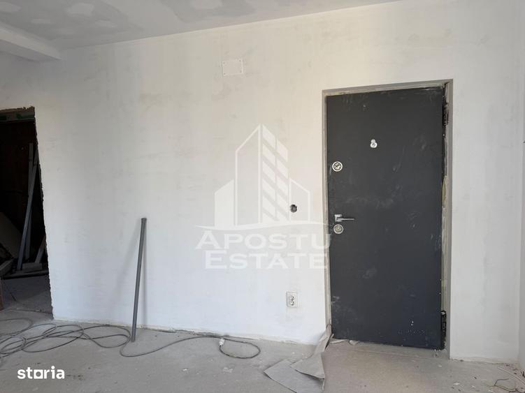 Apartament cu 4 camere în Central