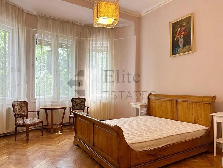 Apartament cu 4 camere decomandat în Ultracentral
