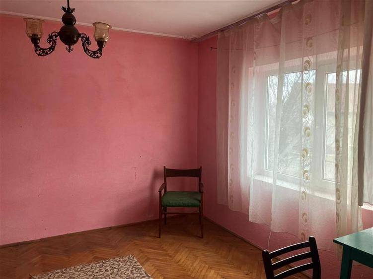Casă cu 5 camere cu Teren 931 Mp în Movileni