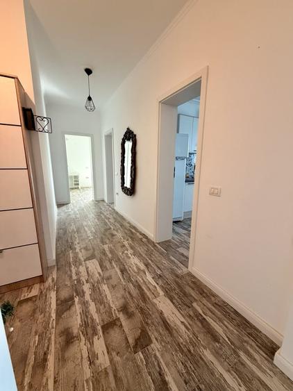 Apartament cu 2 camere decomandat, mobilat în Giarmata-Vii