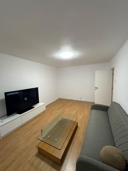 Apartament cu 3 camere decomandat, mobilat în Lujerului