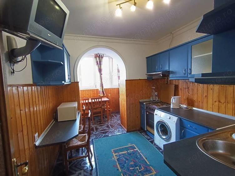 Apartament cu 2 camere decomandat în Crângași