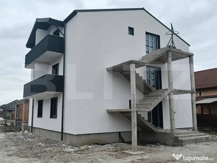 Apartament cu 2 camere decomandat în Sângeorgiu de Mureș