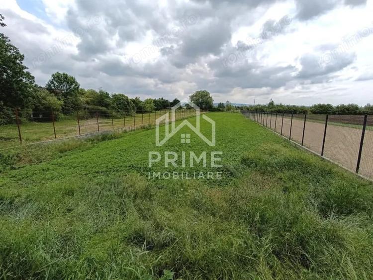 Teren de 1757 mp, în Central