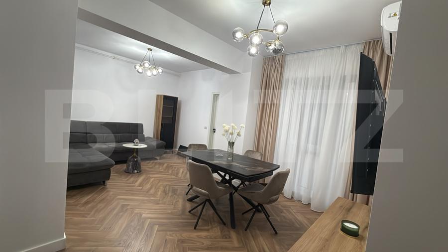 Apartament cu 2 camere semidecomandat, mobilat în Calea Severinului