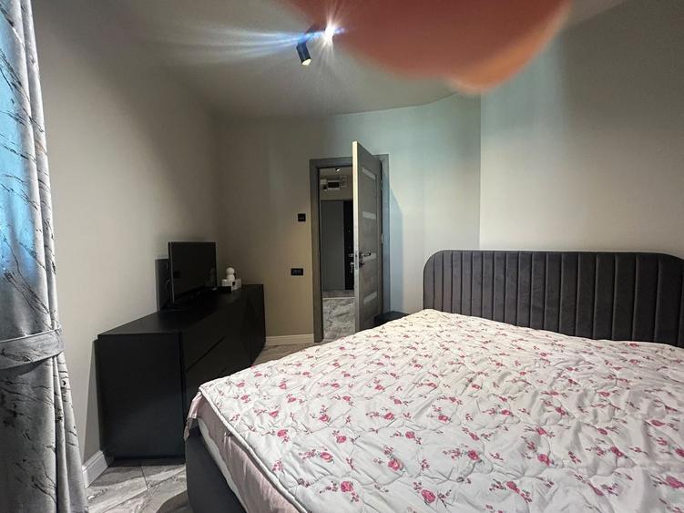 Apartament cu 2 camere decomandat, mobilat în Dorobanți