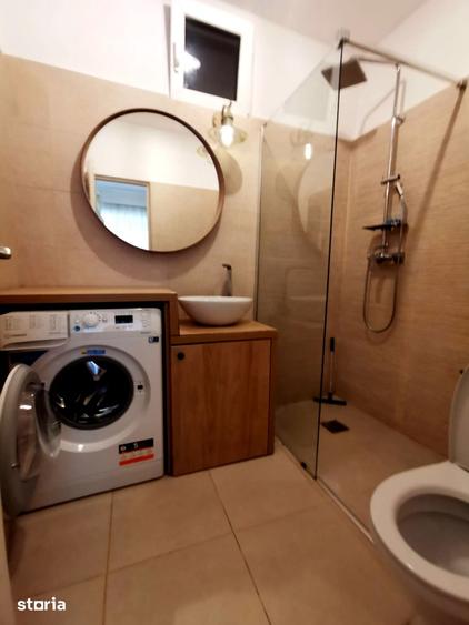 Casă cu 3 camere semidecomandat cu Canalizare în Fabric