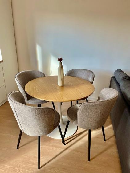 Apartament cu 2 camere decomandat în Florești