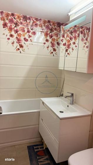 Apartament cu 3 camere decomandat în Ștefan cel Mare