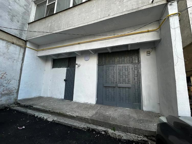 Spațiu comercial, de 48 mp, în Nicolina