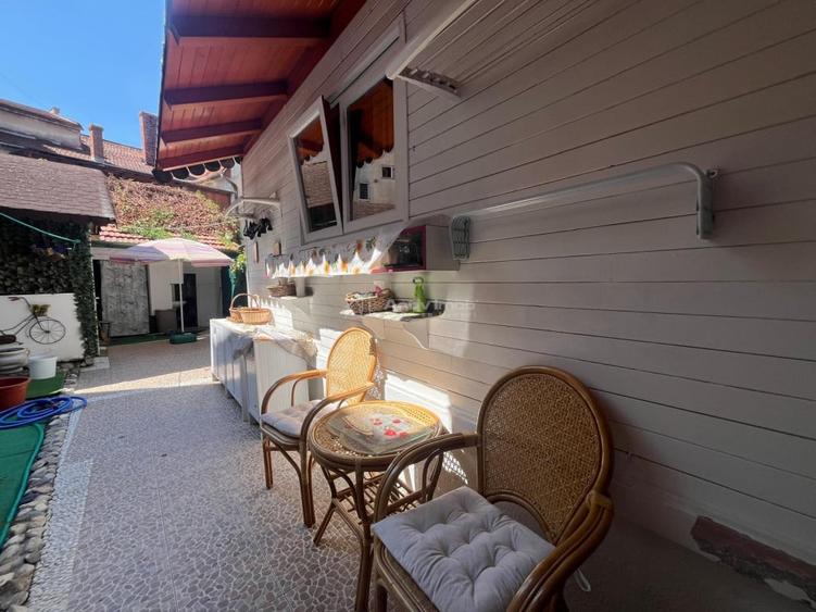 Apartament cu 4 camere nedecomandat în Central