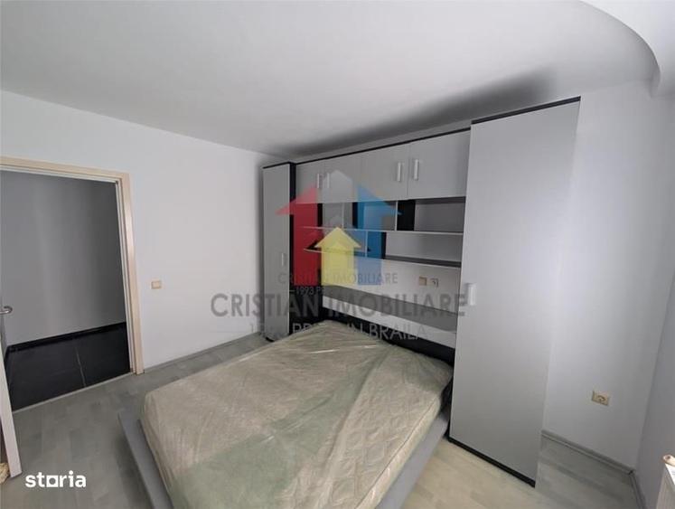 Apartament cu 2 camere decomandat în Calarași 4