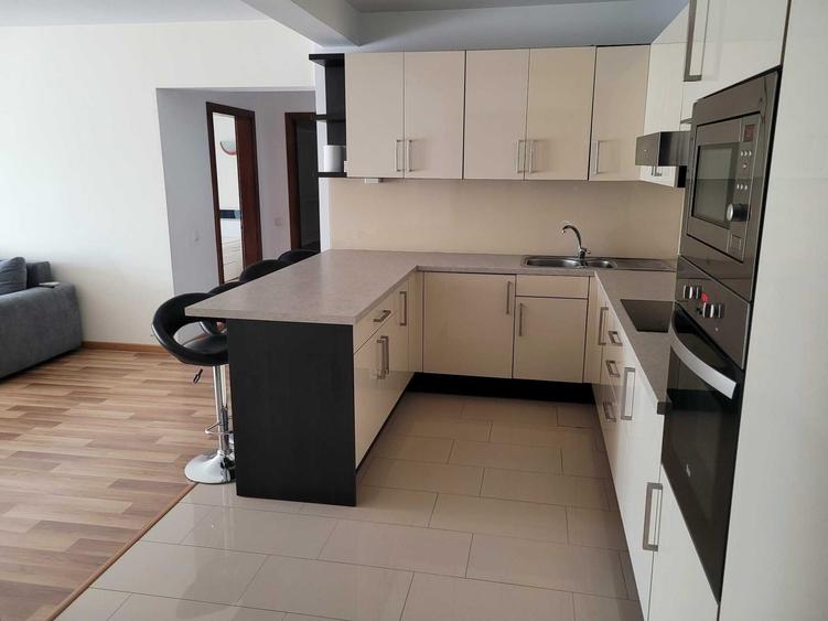 Apartament cu 2 camere semidecomandat în Lunca Apei