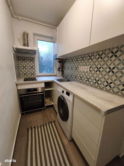 Apartament cu 2 camere decomandat în Dâmbu Pietros