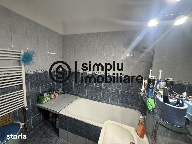 Apartament cu 4 camere decomandat în 1 Mai