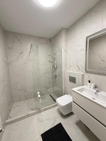 Apartament cu 2 camere, mobilat în Pipera