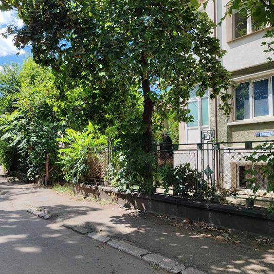 Apartament cu 2 camere nedecomandat în Ultracentral