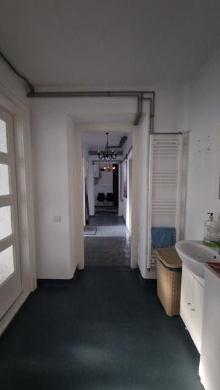 Spațiu comercial, de 70 mp, în Centrul Istoric