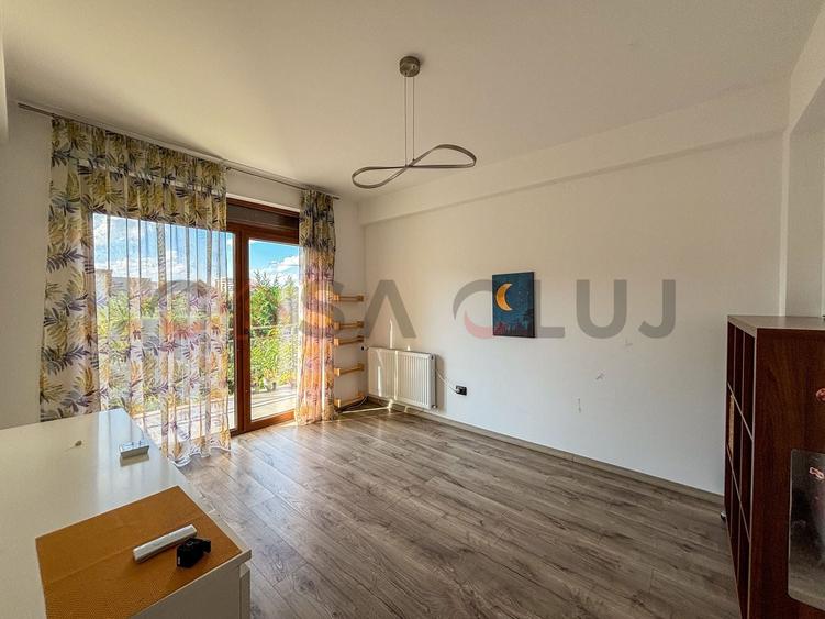 Casă individuală cu 4 camere cu Canalizare în Borhanci