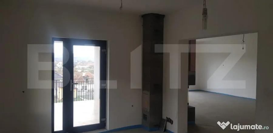 Investitie ! Casa unifamiliala, 260 mp utili, 739 mp teren, - 3