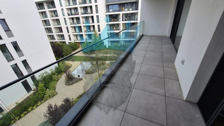 Apartament cu 2 camere semidecomandat, mobilat în Băneasa