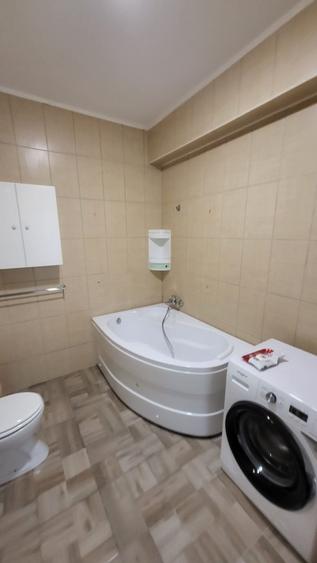 Apartament cu 2 camere decomandat în Exterior Vest