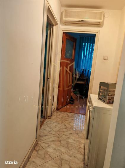 Apartament cu 3 camere decomandat în Rahova