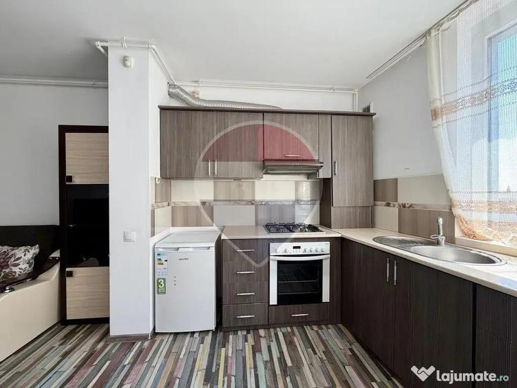 Apartament cu 2 camere decomandat în Central