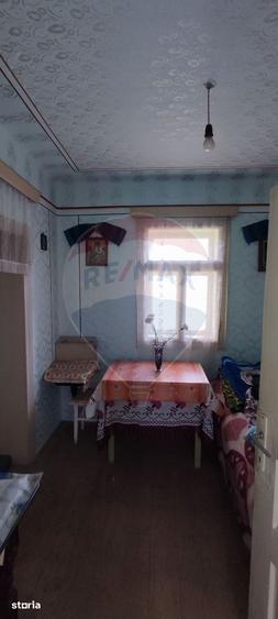 Casă cu 3 camere cu Teren 1361 Mp în Gârdani