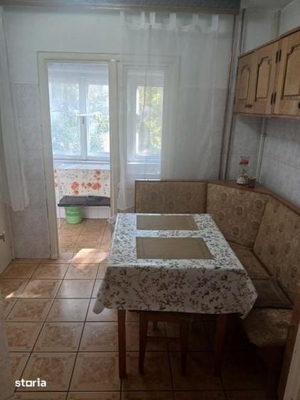 Apartament cu 2 camere decomandat în Girocului
