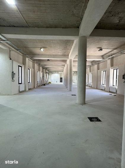 Spațiu comercial, de 750 mp, în Bod