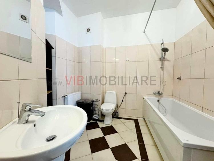 Apartament cu 3 camere decomandat în Eminescu