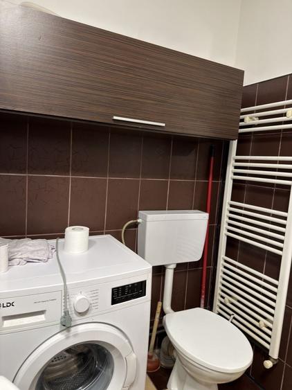 Garsonieră decomandată în Central
