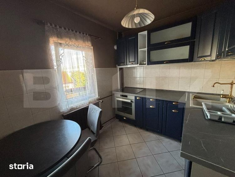 Apartament cu 3 camere decomandat în Orașul Nou