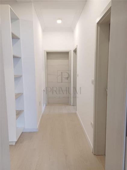 Apartament cu 3 camere decomandat în Chișoda
