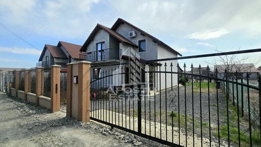 Casă cu 4 camere cu Teren 500 Mp în Șag