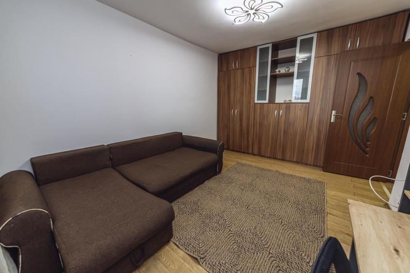 Apartament cu 2 camere decomandat, mobilat în Drumul Taberei