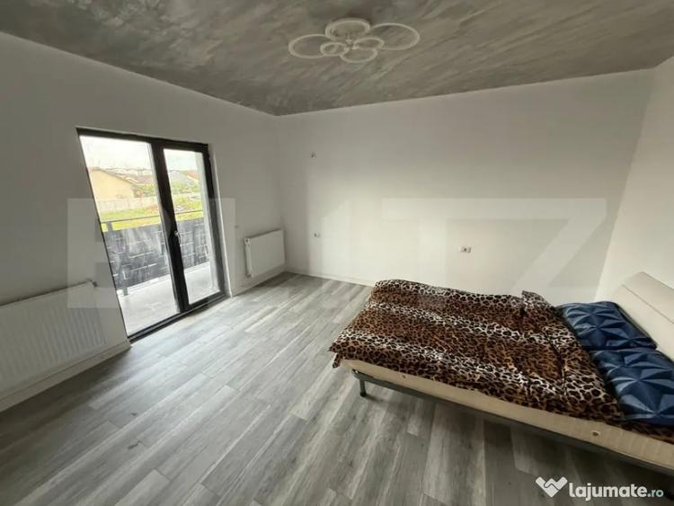 Casă cu 5 camere cu Teren 371 Mp în Central